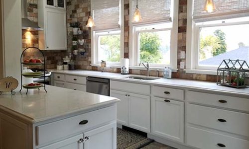 white kitchen cabinets Von Tobel