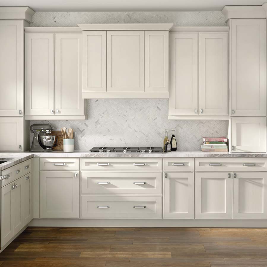 What to Know About White Cabinets