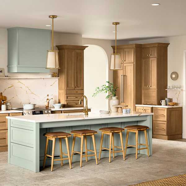 Decora kitchen cabinets in warm wood